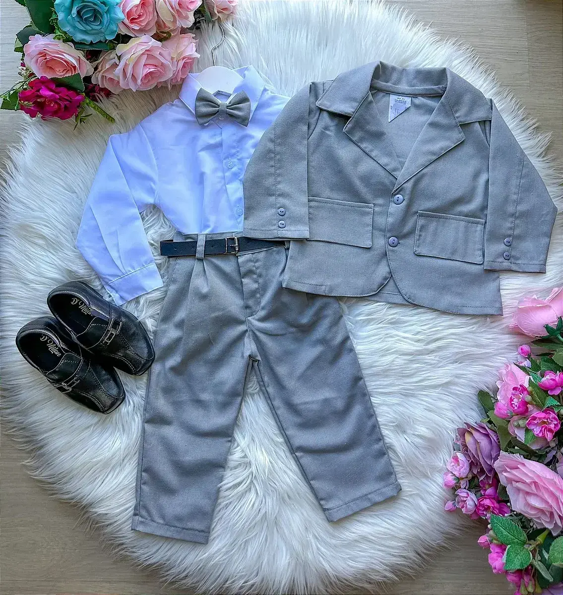 Conjunto social terno cinza