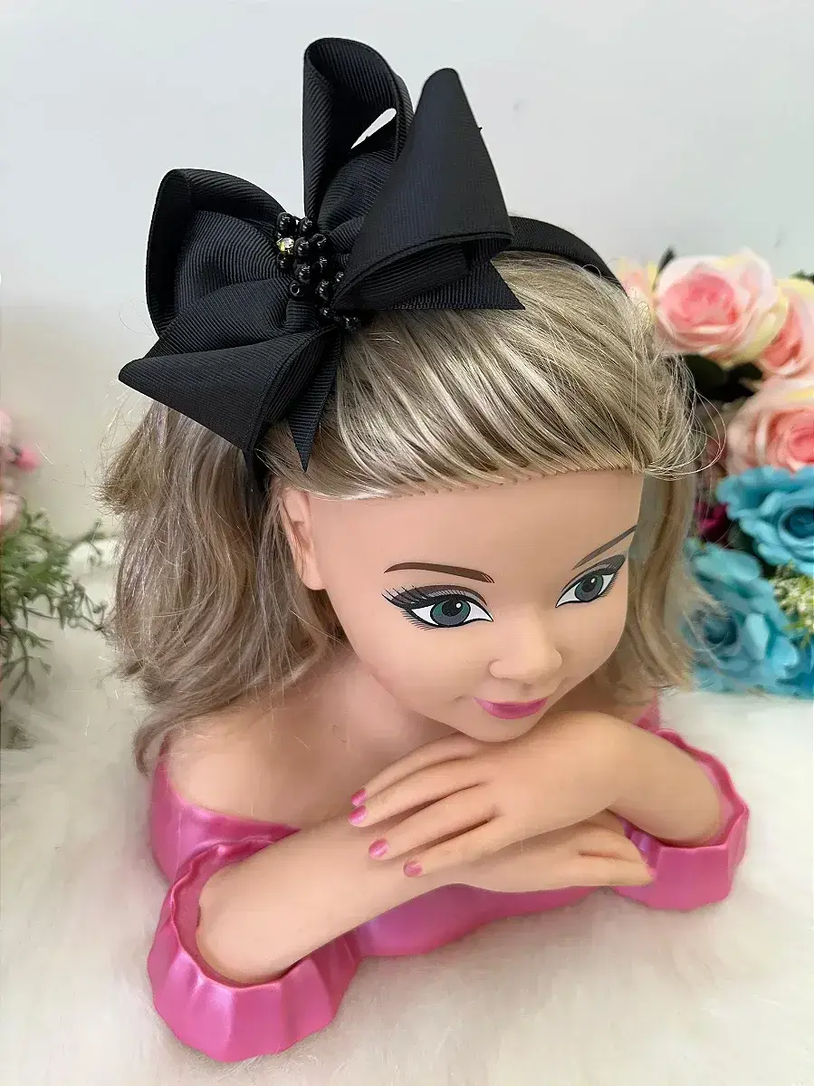 Tiara bianca preta