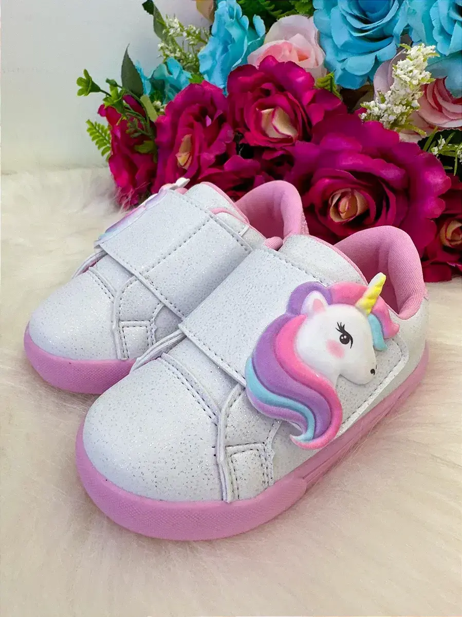 Tênis encanto de criança unicornio branco