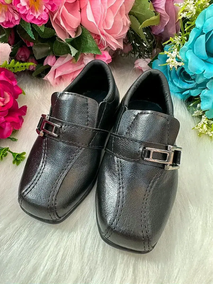 Sapato social preto fosco