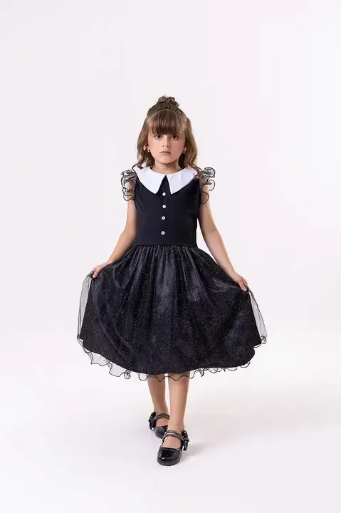 Vestido festa Wandinha